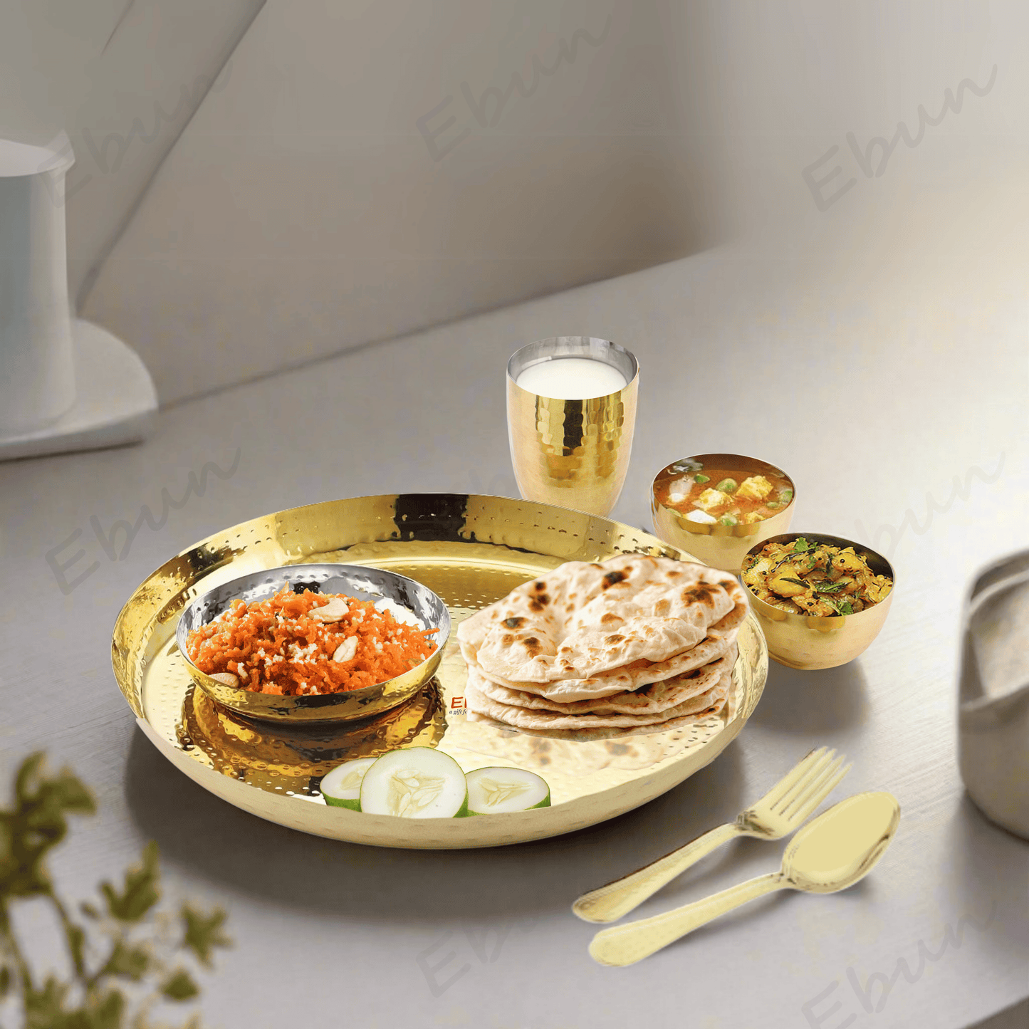 Ebun Stainless Steel 2 Side Hand Hammered & PVD Gold Plated Dinner Set - Pack of 1